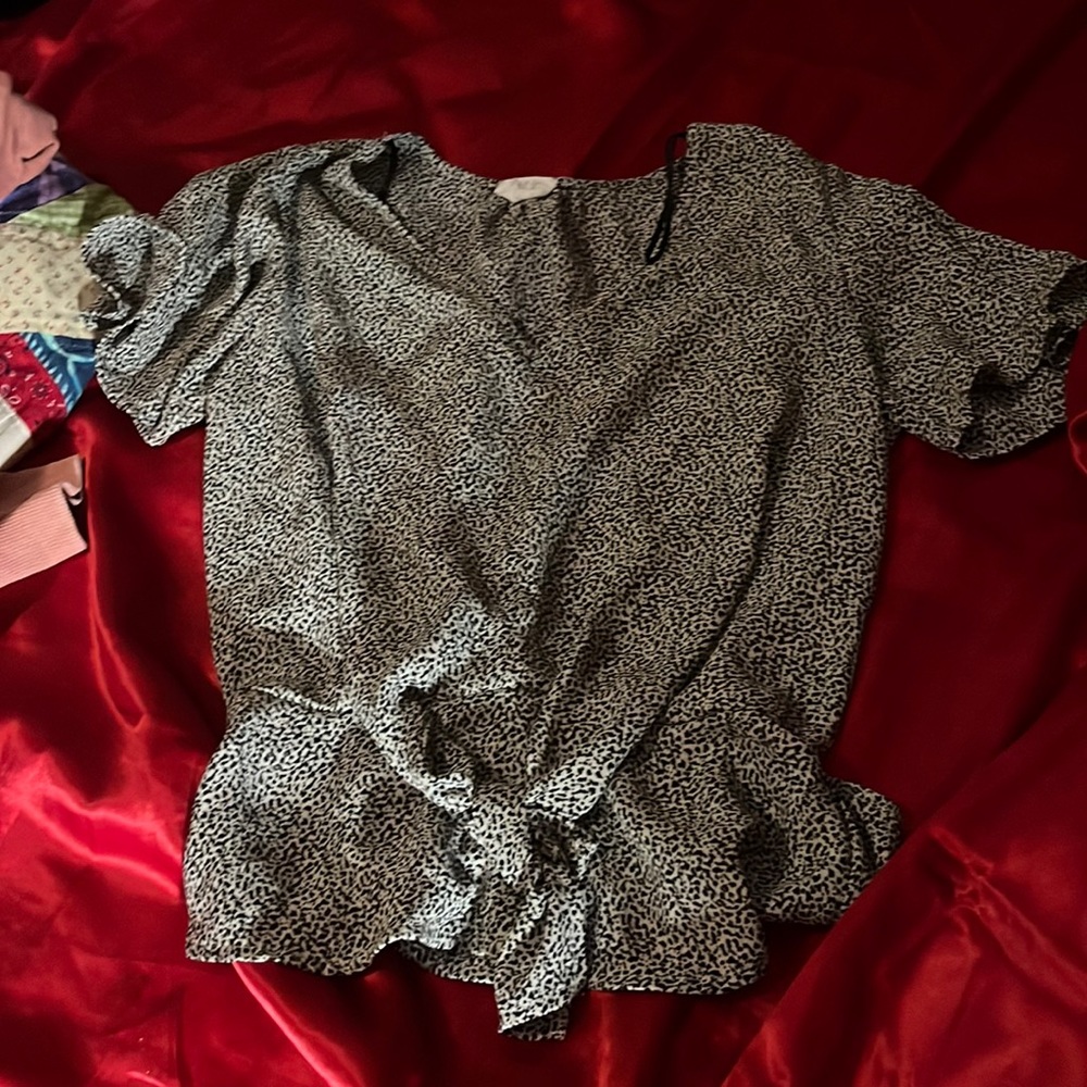 Cute shirt wore a few times